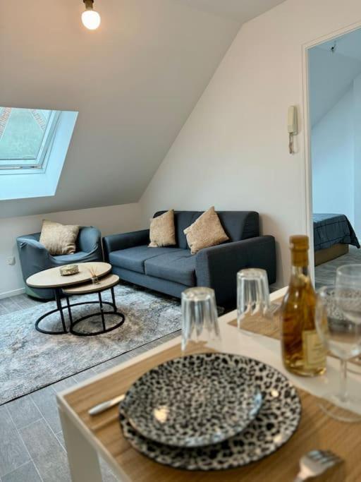 Superbe Appartement Tres Calme Et Confortable Reims Extérieur photo