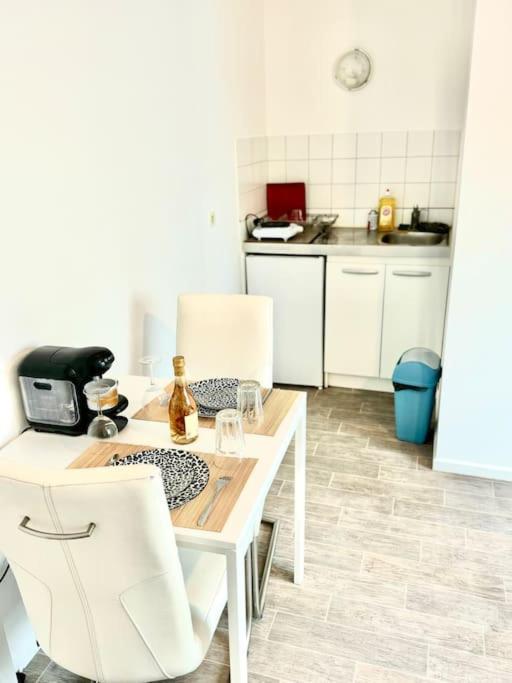 Superbe Appartement Tres Calme Et Confortable Reims Extérieur photo