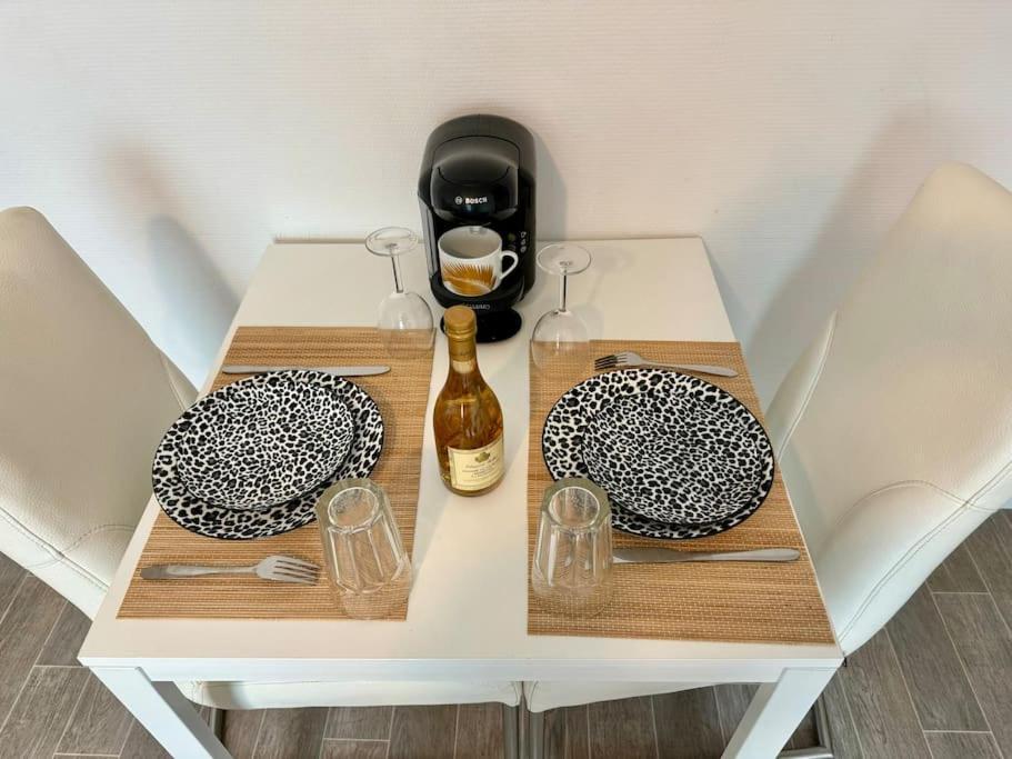 Superbe Appartement Tres Calme Et Confortable Reims Extérieur photo